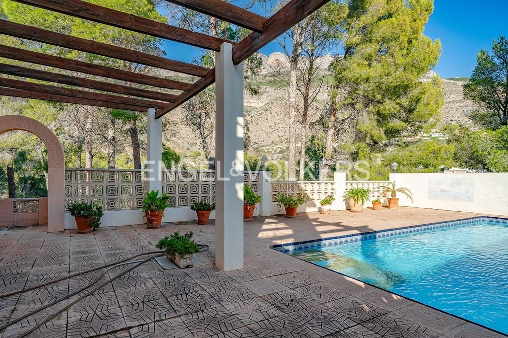 4 camera da letto Villa in vendita in Alhama Springs con piscina garage - 685.000 € (Rif: 9480717)