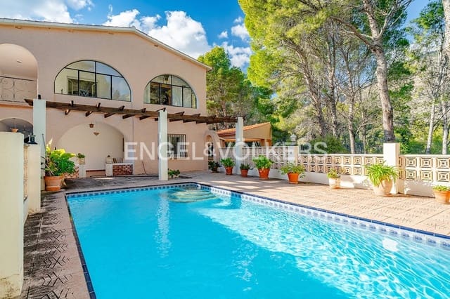 4 chambre Villa/Maison à vendre à Altea avec piscine garage - 625 000 € (Ref: 9480717)
