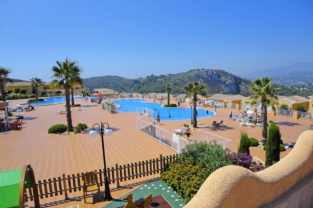 2 slaapkamer Penthouse te koop in Cumbre del Sol met zwembad garage - € 503.000 (Ref: 9481590)