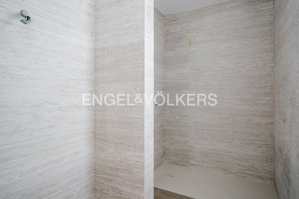 3 bedroom Villa for sale in Benissa with pool garage - € 1,175,000 (Ref: 9487957)