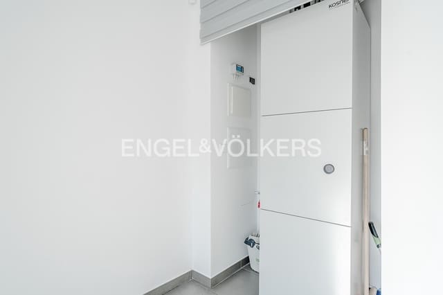 3 soveværelse Villa til salg i Benissa med swimmingpool garage - € 1.175.000 (Ref: 9487957)