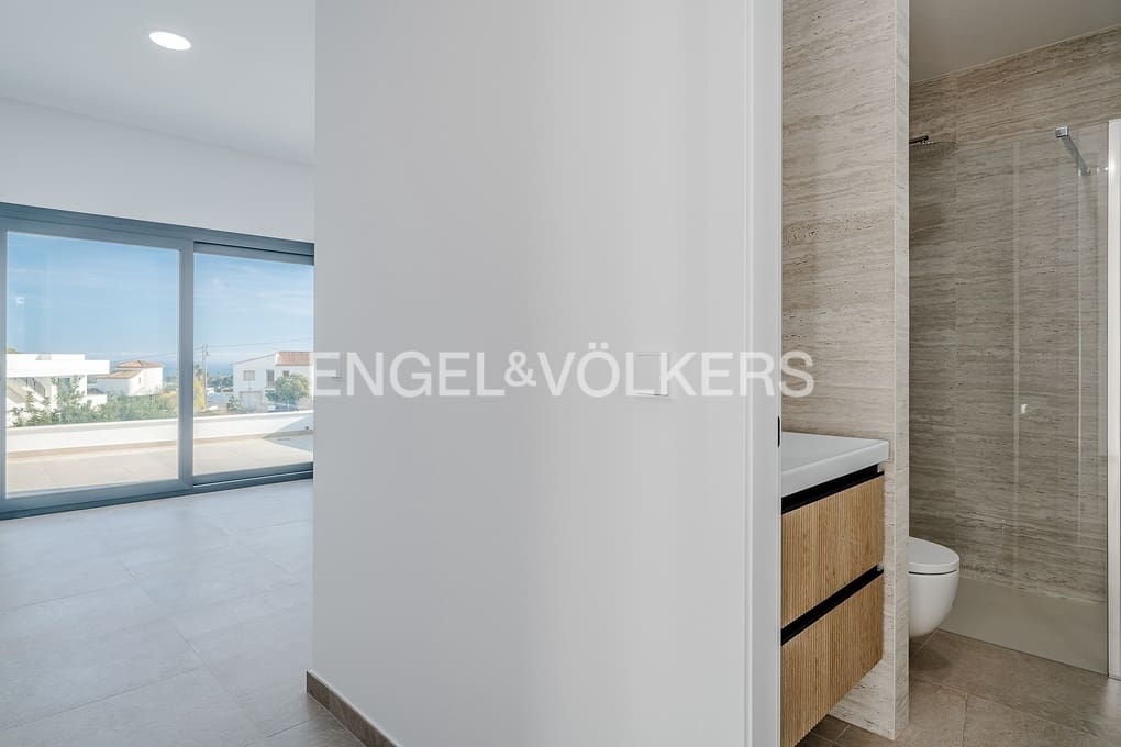 3 soverom Villa til salgs i Benissa med svømmebasseng garasje - € 1 175 000 (Ref: 9487957)