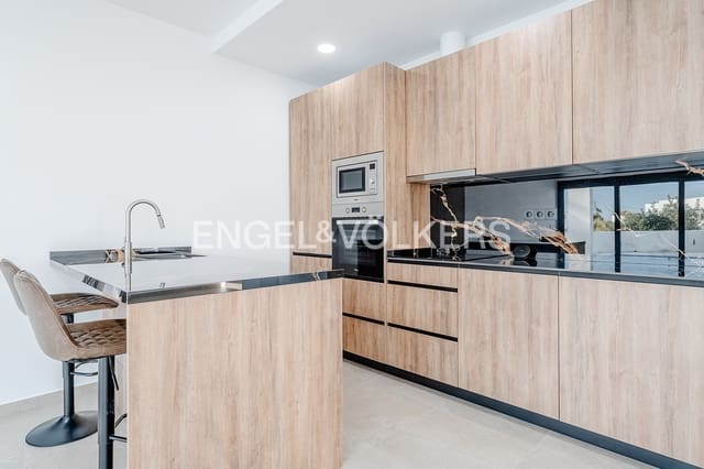 3 soveværelse Villa til salg i Benissa med swimmingpool garage - € 1.175.000 (Ref: 9487957)