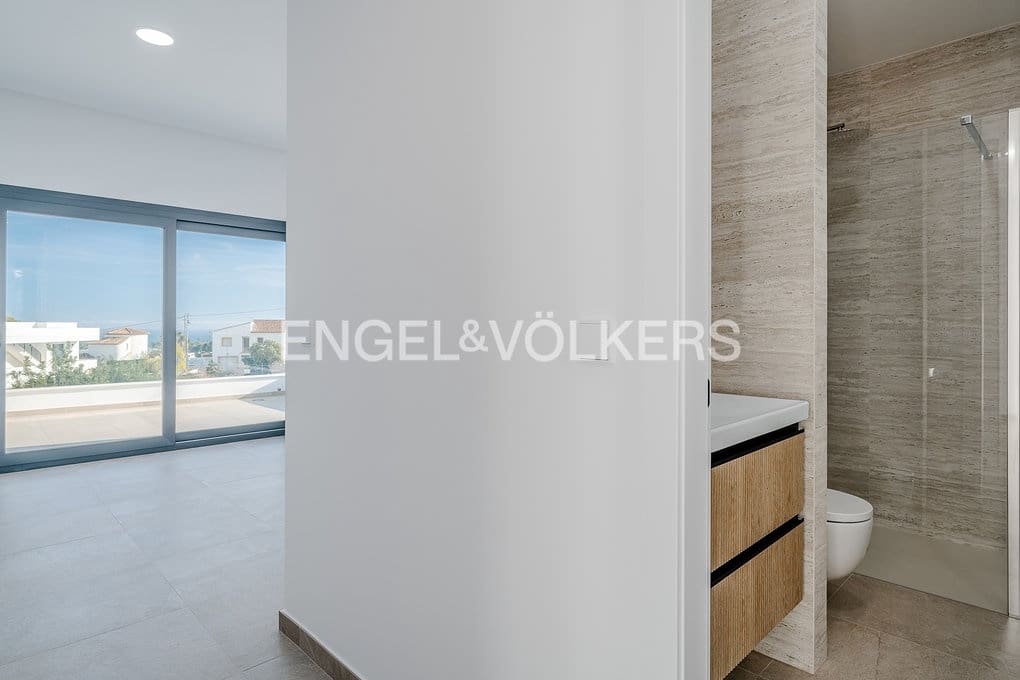 3 soveværelse Villa til salg i Benissa med swimmingpool garage - € 1.175.000 (Ref: 9487957)