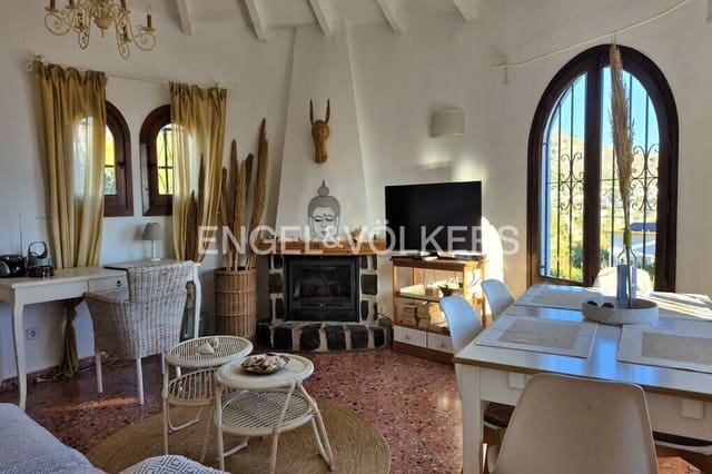 3 quarto Moradia para venda em Calpe / Calp com piscina garagem - 525 000 € (Ref: 9488006)