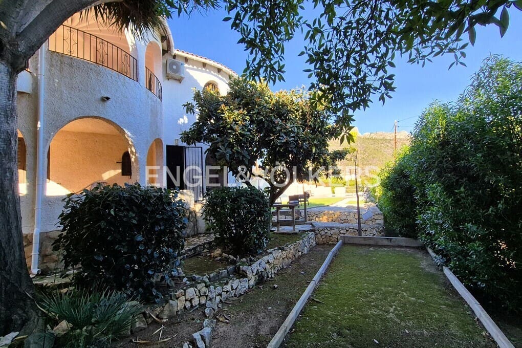 3 bedroom Villa for sale in Calpe / Calp with pool garage - € 525,000 (Ref: 9488006)