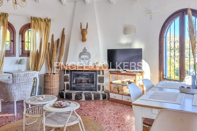 3 bedroom Villa for sale in Calpe / Calp with pool garage - € 525,000 (Ref: 9488006)