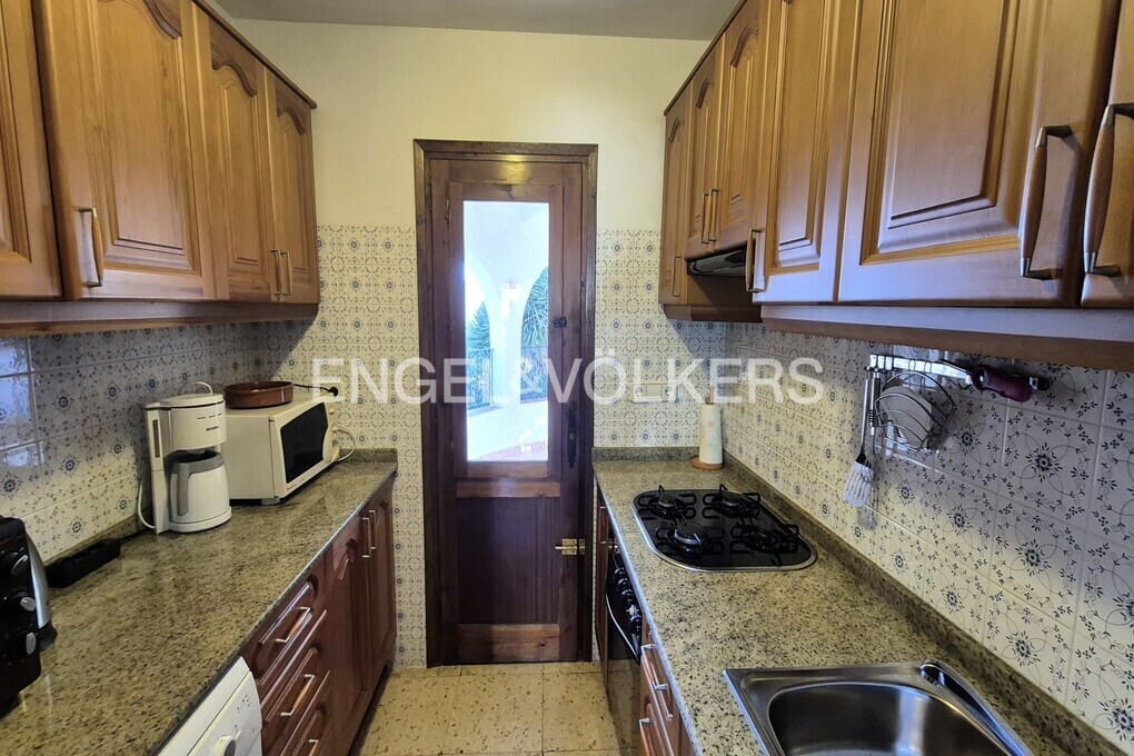 3 bedroom Villa for sale in Calpe / Calp with pool garage - € 525,000 (Ref: 9488006)