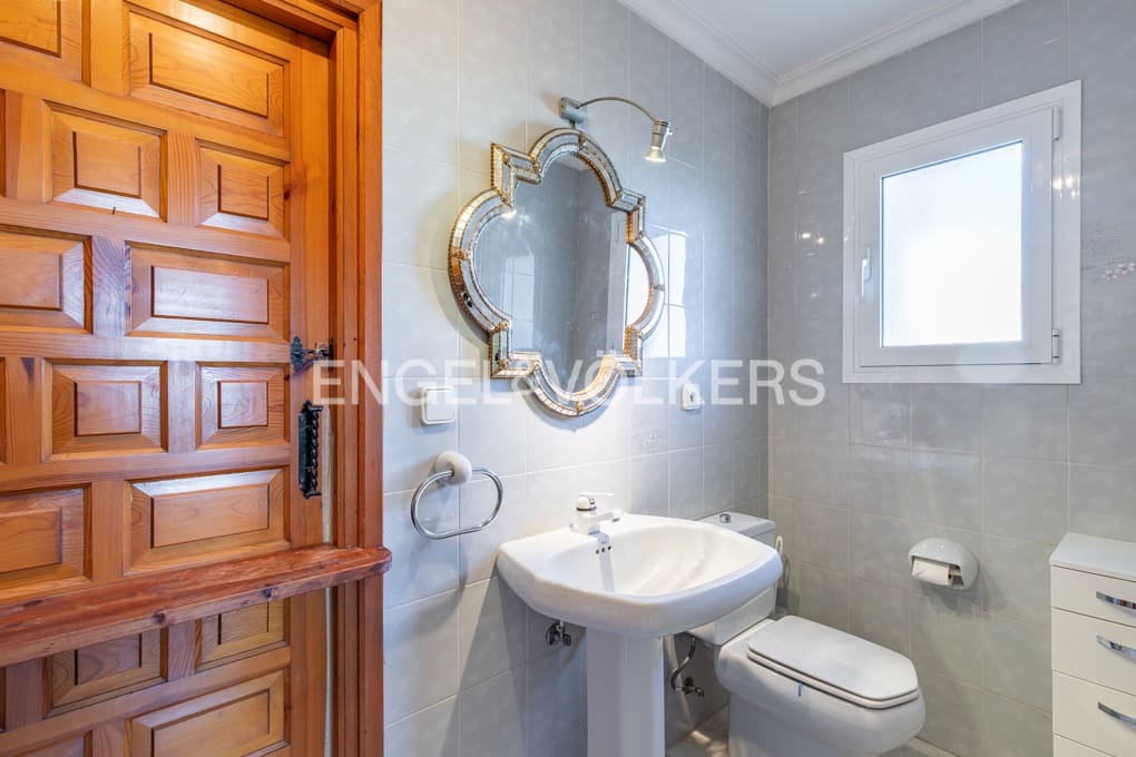 4 bedroom Villa for sale in Cumbre del Sol with pool garage - € 1,198,000 (Ref: 9490932)