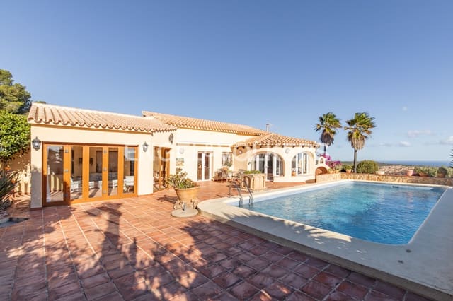 4 soveværelse Villa til salg i Cumbre del Sol, Benitachell / Benitatxell med swimmingpool garage - € 1.198.000 (Ref: 9490932)