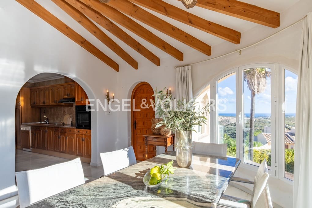 4 bedroom Villa for sale in Cumbre del Sol with pool garage - € 1,198,000 (Ref: 9490932)