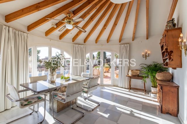 4 soveværelse Villa til salg i Cumbre del Sol, Benitachell / Benitatxell med swimmingpool garage - € 1.198.000 (Ref: 9490932)