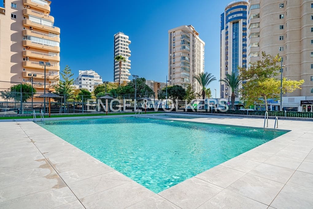 3 soveværelse Lejlighed til salg i Calpe / Calp med swimmingpool garage - € 498.000 (Ref: 9493879)