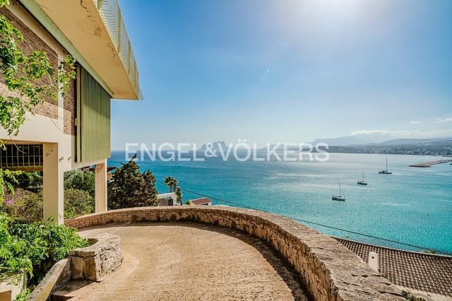 6 soveværelse Villa til salg i Moraira, Teulada-Moraira med swimmingpool garage - € 2.500.000 (Ref: 9522717)