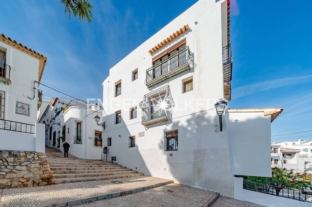 4 quarto Moradia para venda em Altea com garagem - 1 300 000 € (Ref: 9525715)