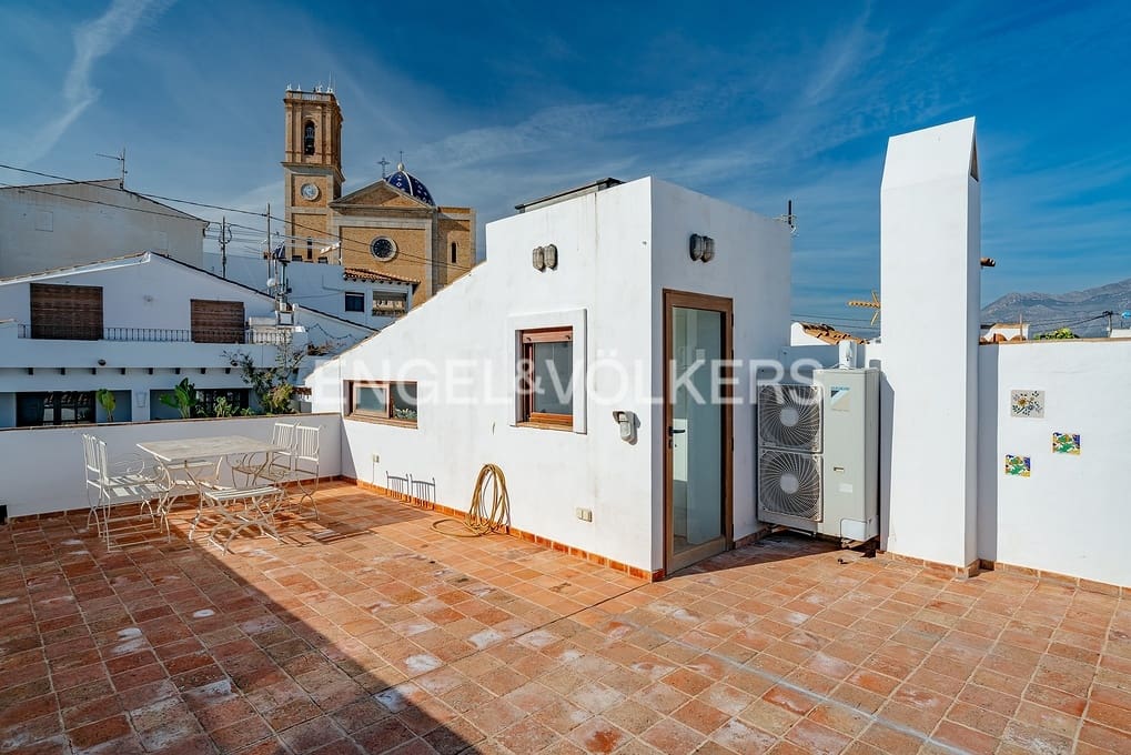 4 quarto Moradia para venda em Altea com garagem - 1 300 000 € (Ref: 9525715)