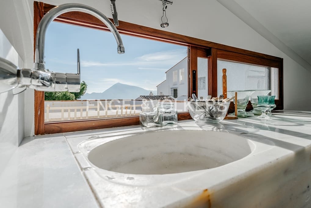 4 quarto Moradia para venda em Altea com garagem - 1 300 000 € (Ref: 9525715)