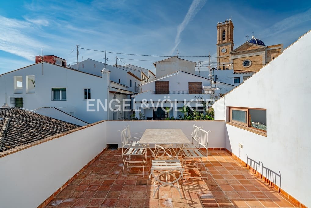 4 quarto Moradia para venda em Altea com garagem - 1 300 000 € (Ref: 9525715)