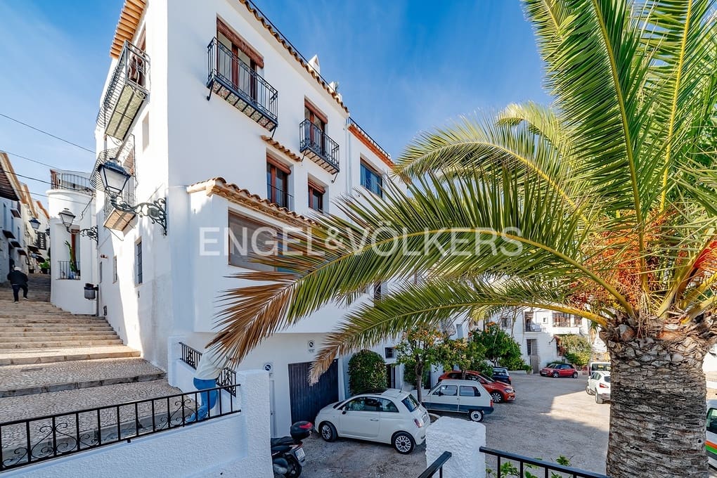 4 quarto Moradia para venda em Altea com garagem - 1 300 000 € (Ref: 9525715)