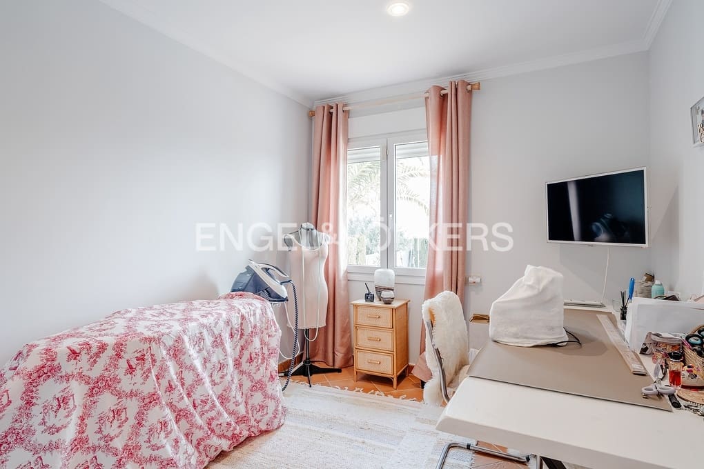 4 soveværelse Villa til salg i Calpe / Calp med swimmingpool garage - € 899.000 (Ref: 9532559)