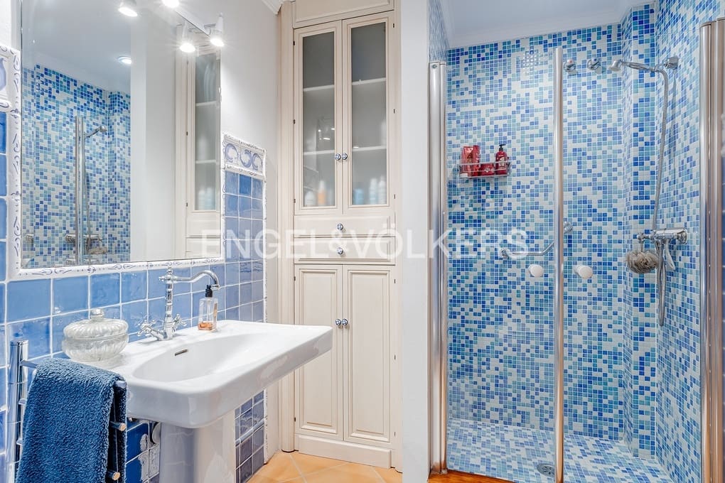 4 soveværelse Villa til salg i Calpe / Calp med swimmingpool garage - € 899.000 (Ref: 9532559)