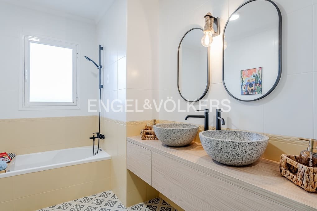 3 soveværelse Villa til salg i Calpe / Calp med swimmingpool garage - € 765.000 (Ref: 9566804)