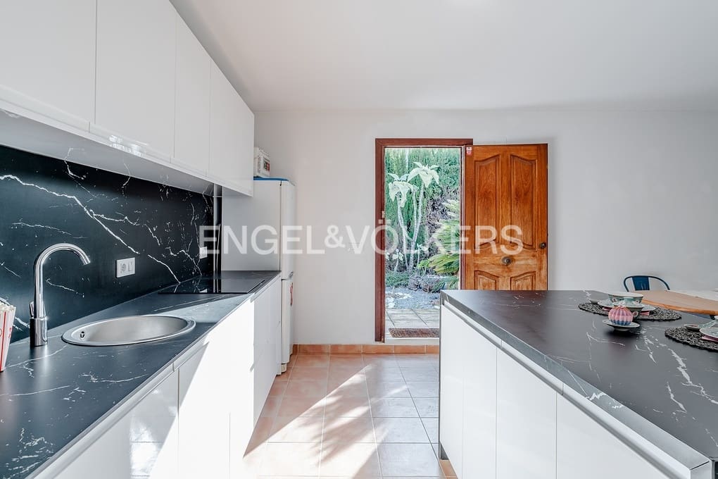 3 soveværelse Villa til salg i Calpe / Calp med swimmingpool garage - € 765.000 (Ref: 9566804)