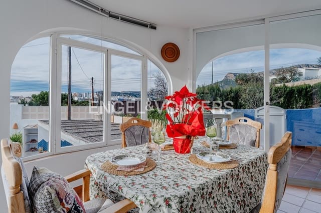 3 soveværelse Villa til salg i Calpe / Calp med swimmingpool garage - € 765.000 (Ref: 9566804)