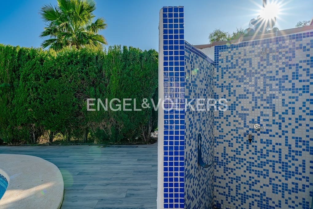 3 soveværelse Villa til salg i Calpe / Calp med swimmingpool garage - € 765.000 (Ref: 9566804)