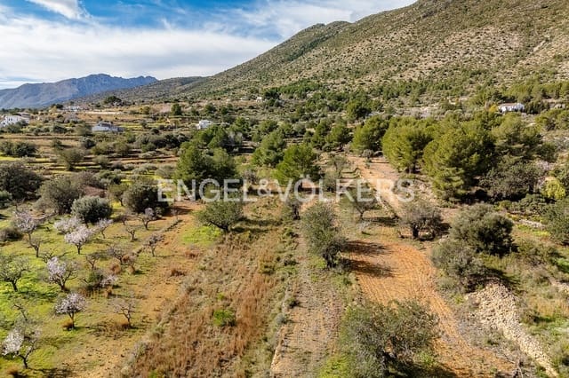 Mark till salu i Benissa - 198 000 € (Ref: 9589274)