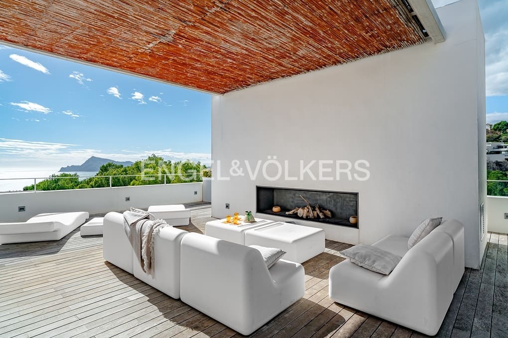 6 makuuhuone Huvila myytävänä paikassa Altea mukana uima-altaan 
autotalli - 4 950 000 € (Ref: 9596786)