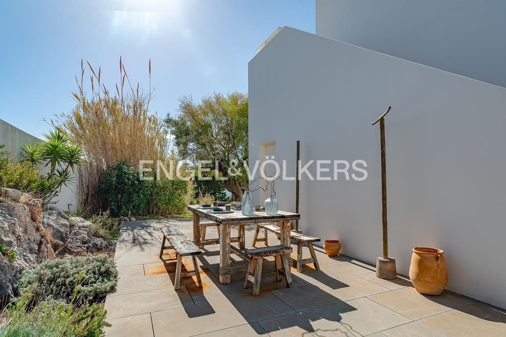 6 makuuhuone Huvila myytävänä paikassa Altea mukana uima-altaan 
autotalli - 4 950 000 € (Ref: 9596786)