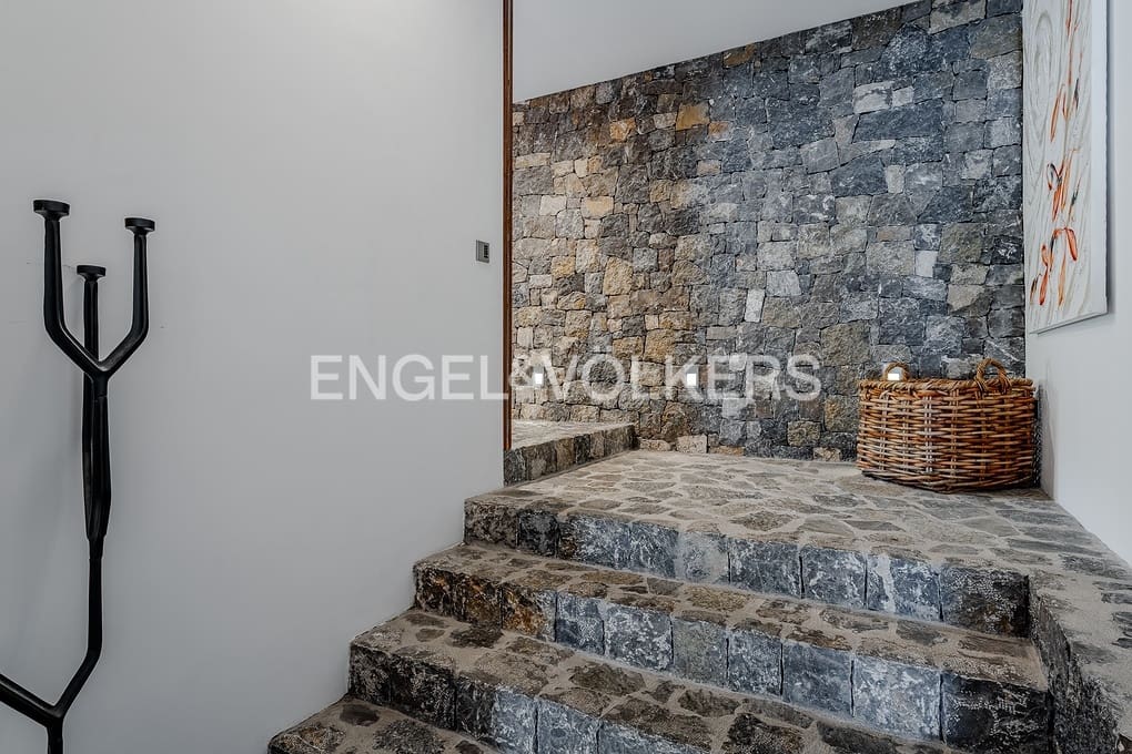 6 makuuhuone Huvila myytävänä paikassa Altea mukana uima-altaan 
autotalli - 4 950 000 € (Ref: 9596786)