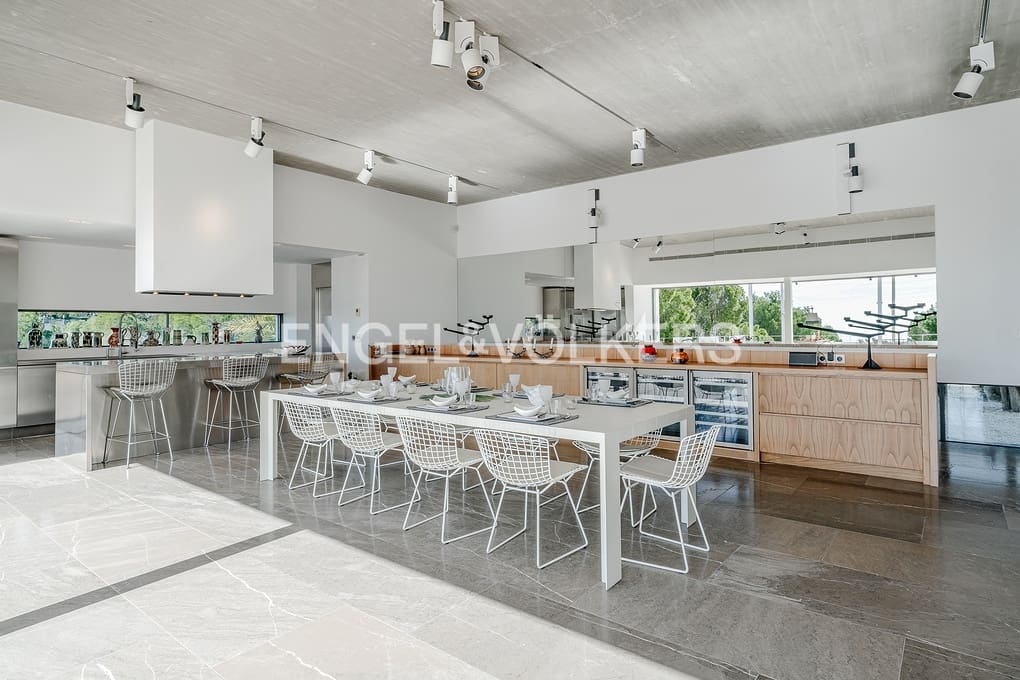 6 makuuhuone Huvila myytävänä paikassa Altea mukana uima-altaan 
autotalli - 4 950 000 € (Ref: 9596786)