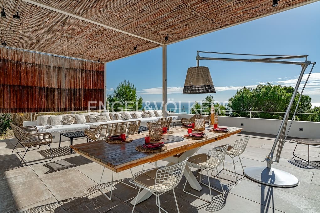 6 makuuhuone Huvila myytävänä paikassa Altea mukana uima-altaan 
autotalli - 4 950 000 € (Ref: 9596786)