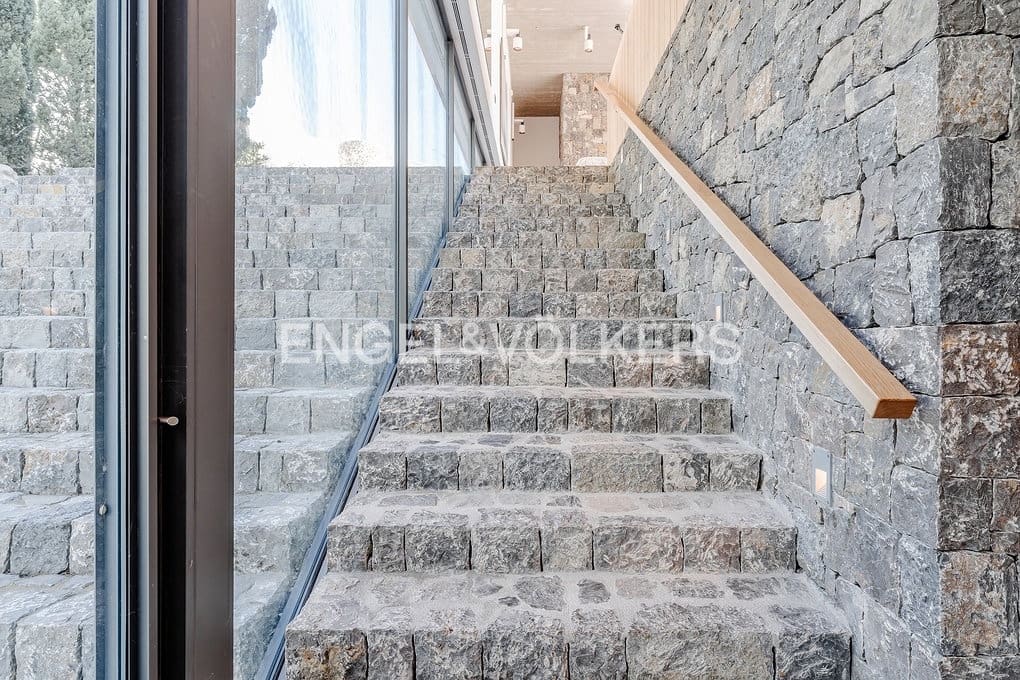 6 slaapkamer Villa te koop in Altea met zwembad garage - € 4.950.000 (Ref: 9596786)