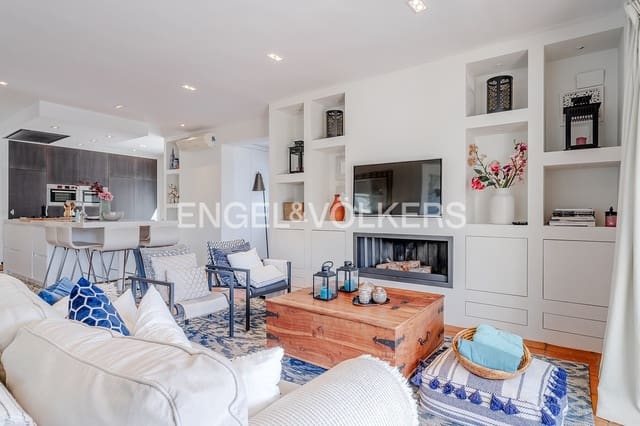 5 slaapkamer Villa te koop in Alhama Springs, Altea met zwembad garage - € 750.000 (Ref: 9606774)