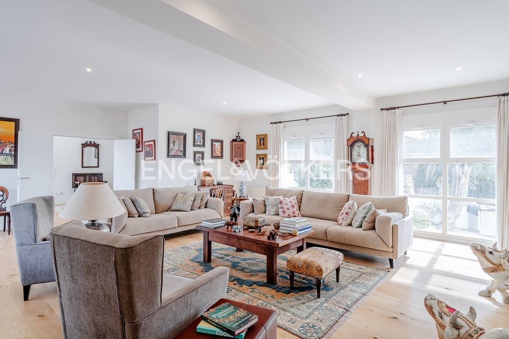 Chalet de 4 habitaciones en Altea en venta con piscina garaje - 1.295.000 € (Ref: 9626967)