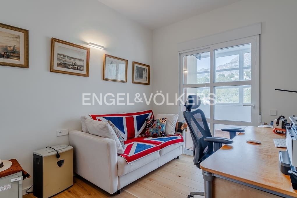 Chalet de 4 habitaciones en Altea en venta con piscina garaje - 1.295.000 € (Ref: 9626967)