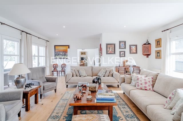 4 soverom Villa til salgs i Altea med svømmebasseng garasje - € 1 295 000 (Ref: 9626967)