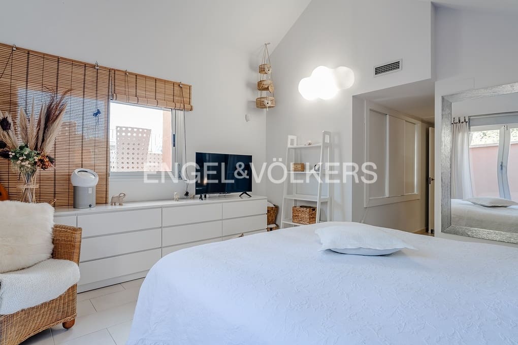 3 bedroom Apartment for sale in Altea with pool garage - € 495,000 (Ref: 9643640)