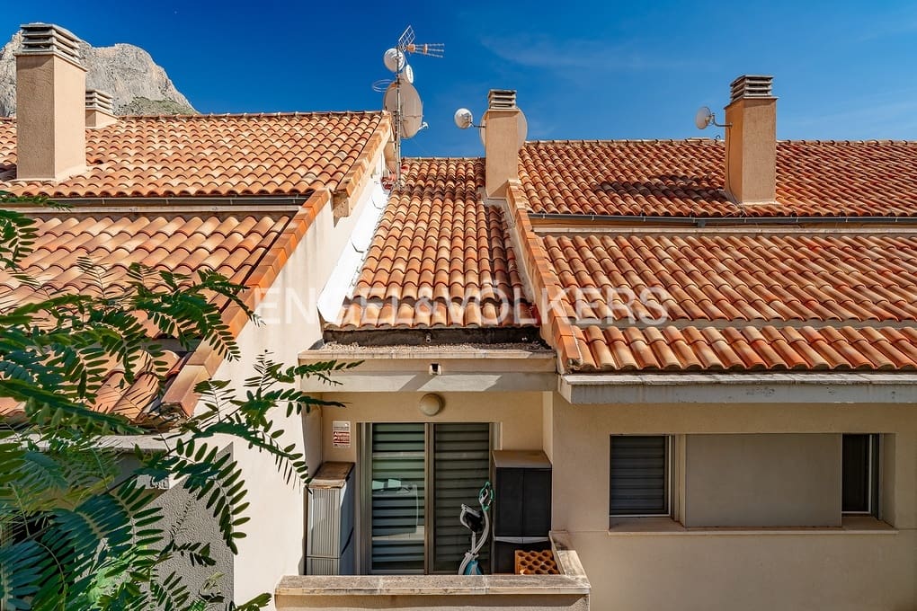 3 bedroom Apartment for sale in Altea with pool garage - € 495,000 (Ref: 9643640)