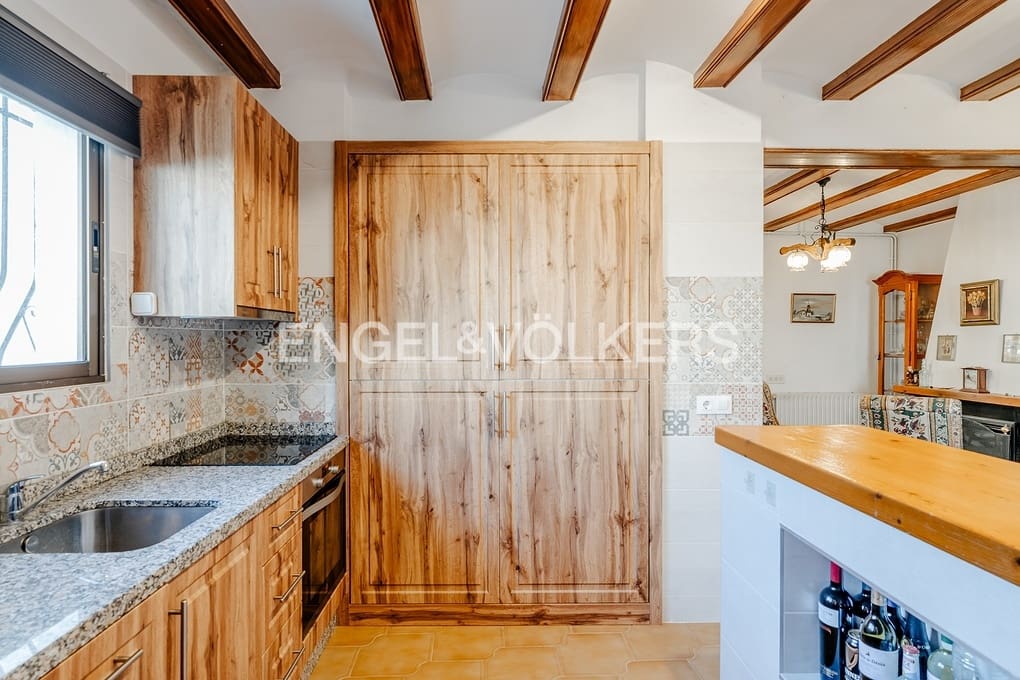 4 Zimmer Villa zu verkaufen in Benissa mit Pool Garage - 599.000 € (Ref: 9645874)