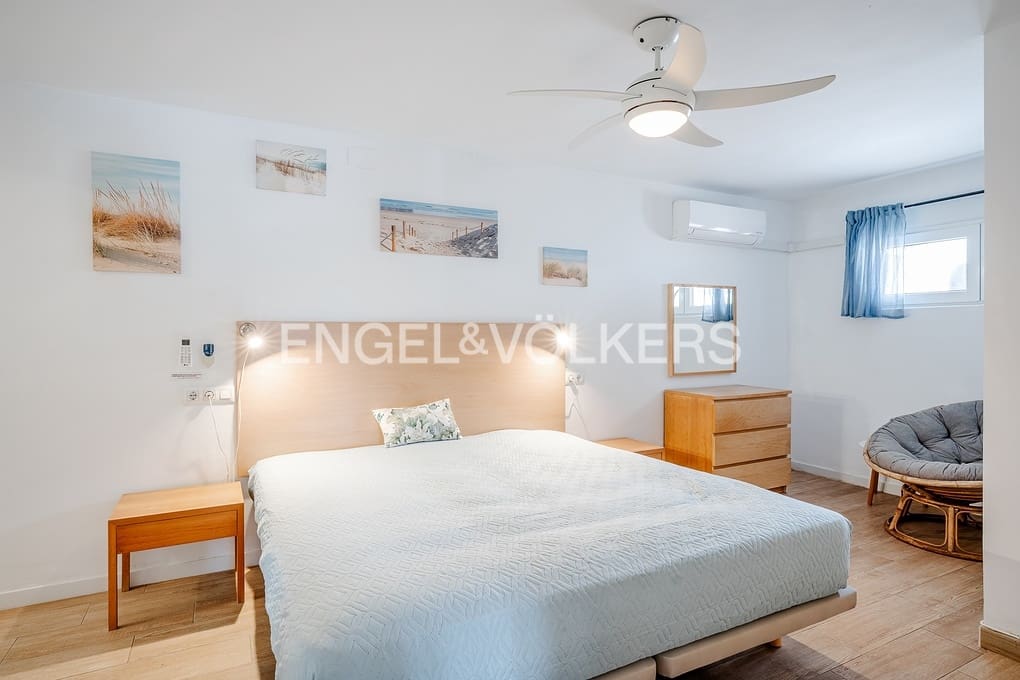 Chalet de 6 habitaciones en Calpe / Calp en venta con piscina garaje - 1.299.000 € (Ref: 9700034)