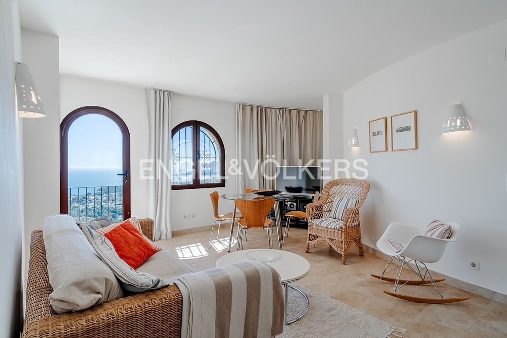 5 bedroom Villa for sale in Montemar with pool garage - € 1,199,000 (Ref: 9716698)