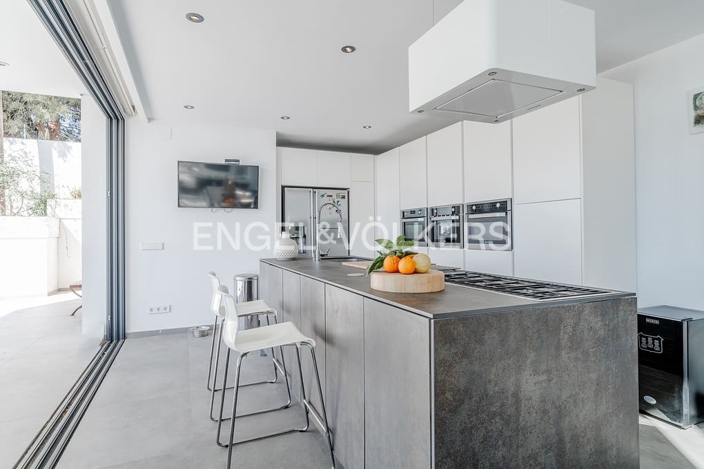 Chalet de 3 habitaciones en Benissa en venta con piscina garaje - 1.500.000 € (Ref: 9720354)