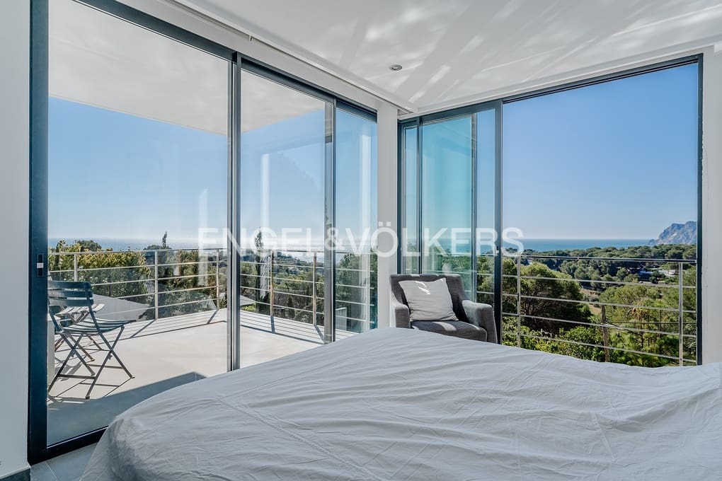 Chalet de 3 habitaciones en Benissa en venta con piscina garaje - 1.500.000 € (Ref: 9720354)