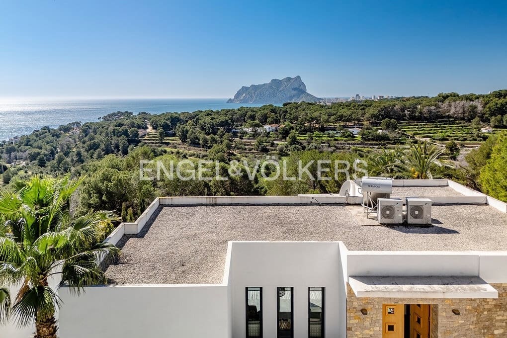 3 slaapkamer Villa te koop in Benissa met zwembad garage - € 1.350.000 (Ref: 9720354)