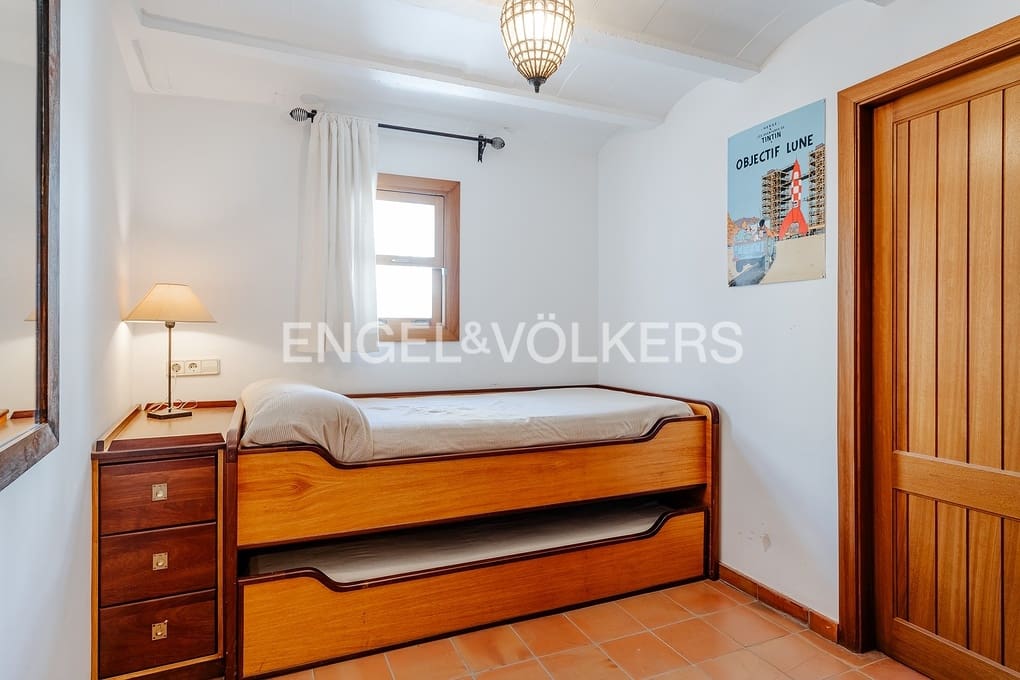 3 bedroom Townhouse for sale in Altea with pool garage - € 845,000 (Ref: 9731180)