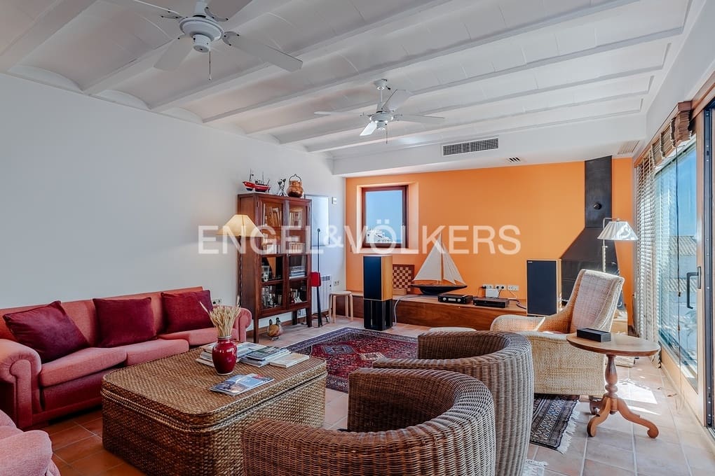 3 bedroom Townhouse for sale in Altea with pool garage - € 845,000 (Ref: 9731180)